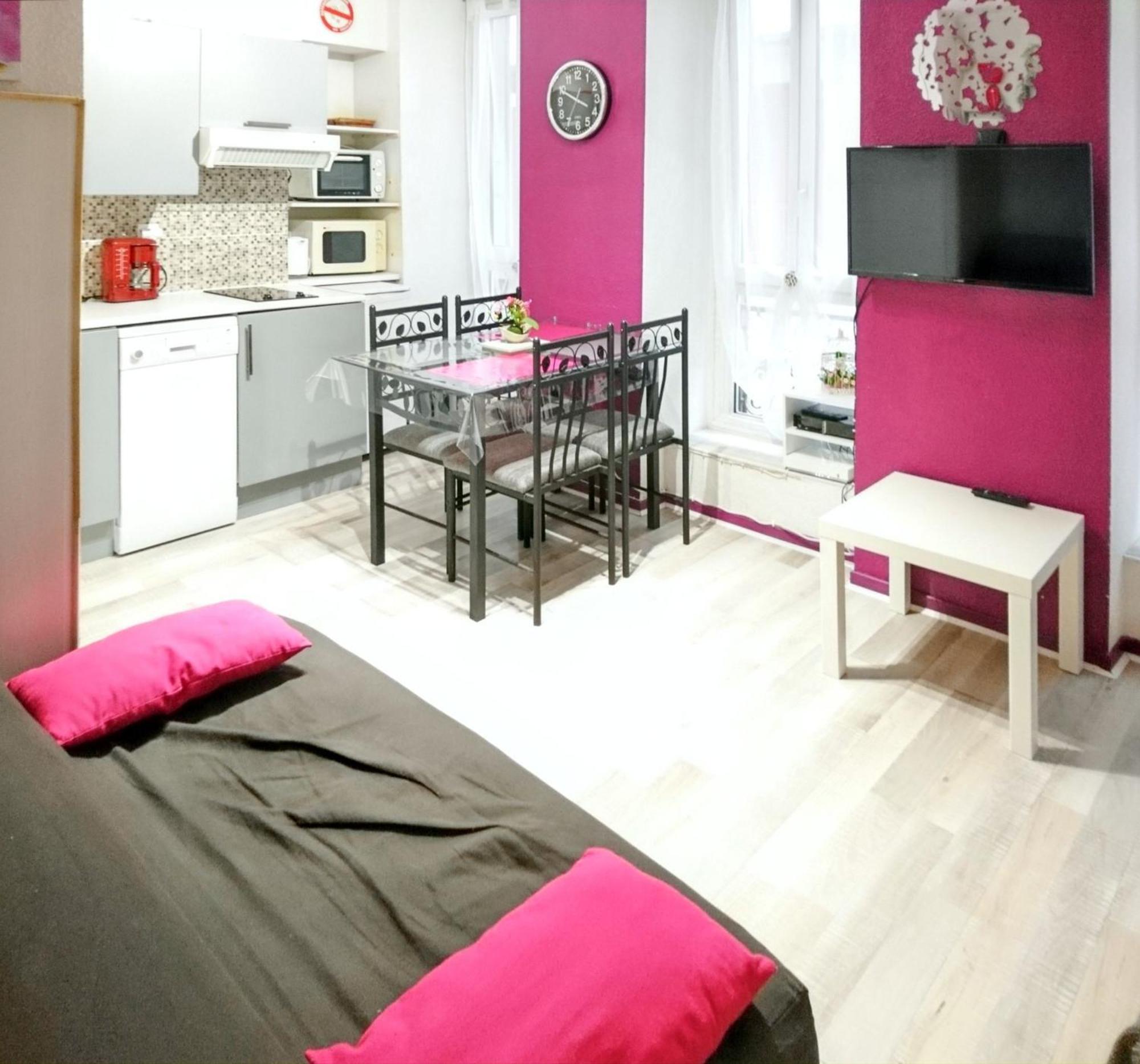 Appartement Charmant A Cauterets 27 M² Vue Sur La Ville Buitenkant foto
